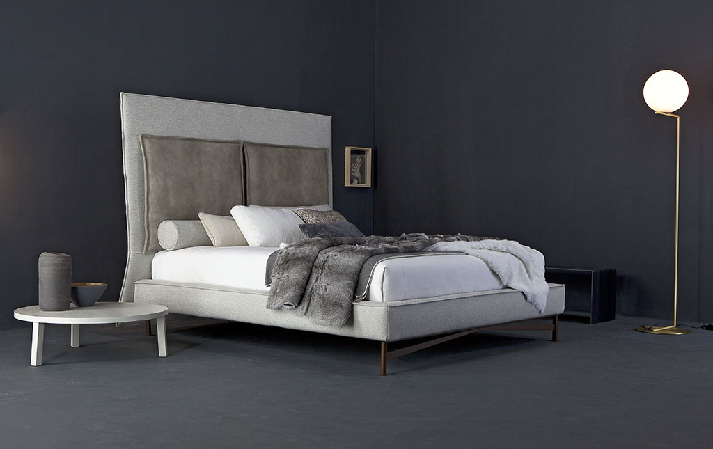 Bett 'SP 2802 Alto' von Twils, Stoffkategorie B